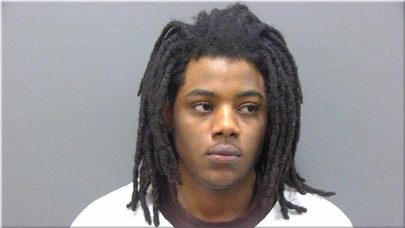 Mugshot of Davis, Latrell A