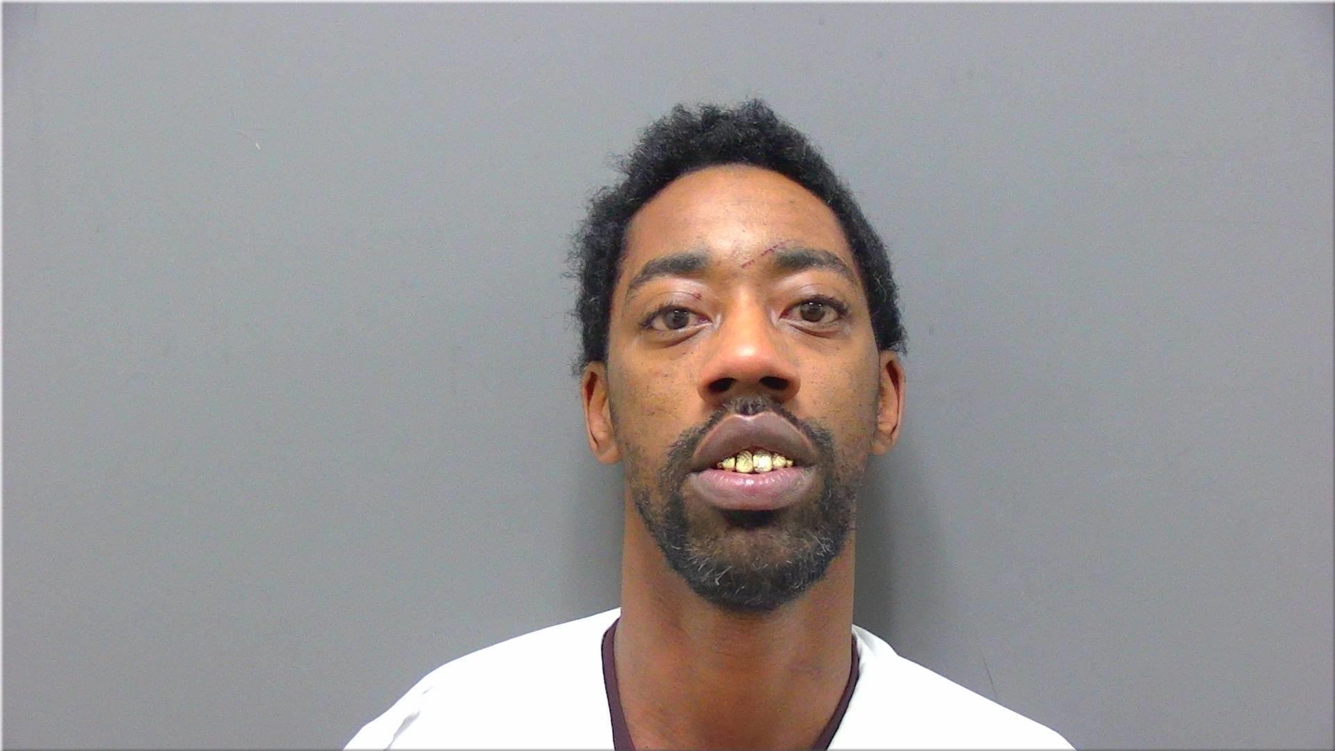 Mugshot of Etinne, Germany Davontay