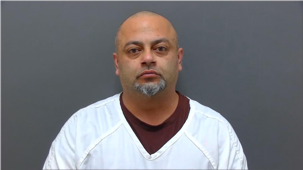 Mugshot of Lopez, Juan M