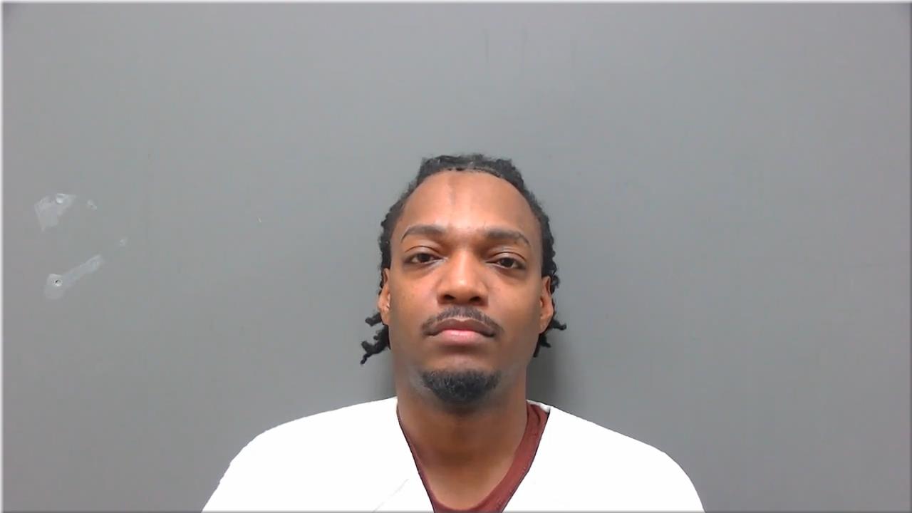 Mugshot of Cornelious, Phillip Mykel