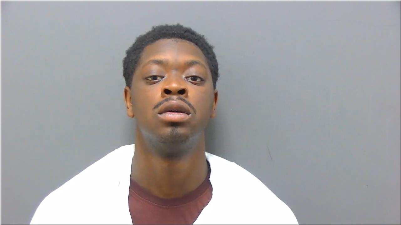 Mugshot of Dennis, Jaquale