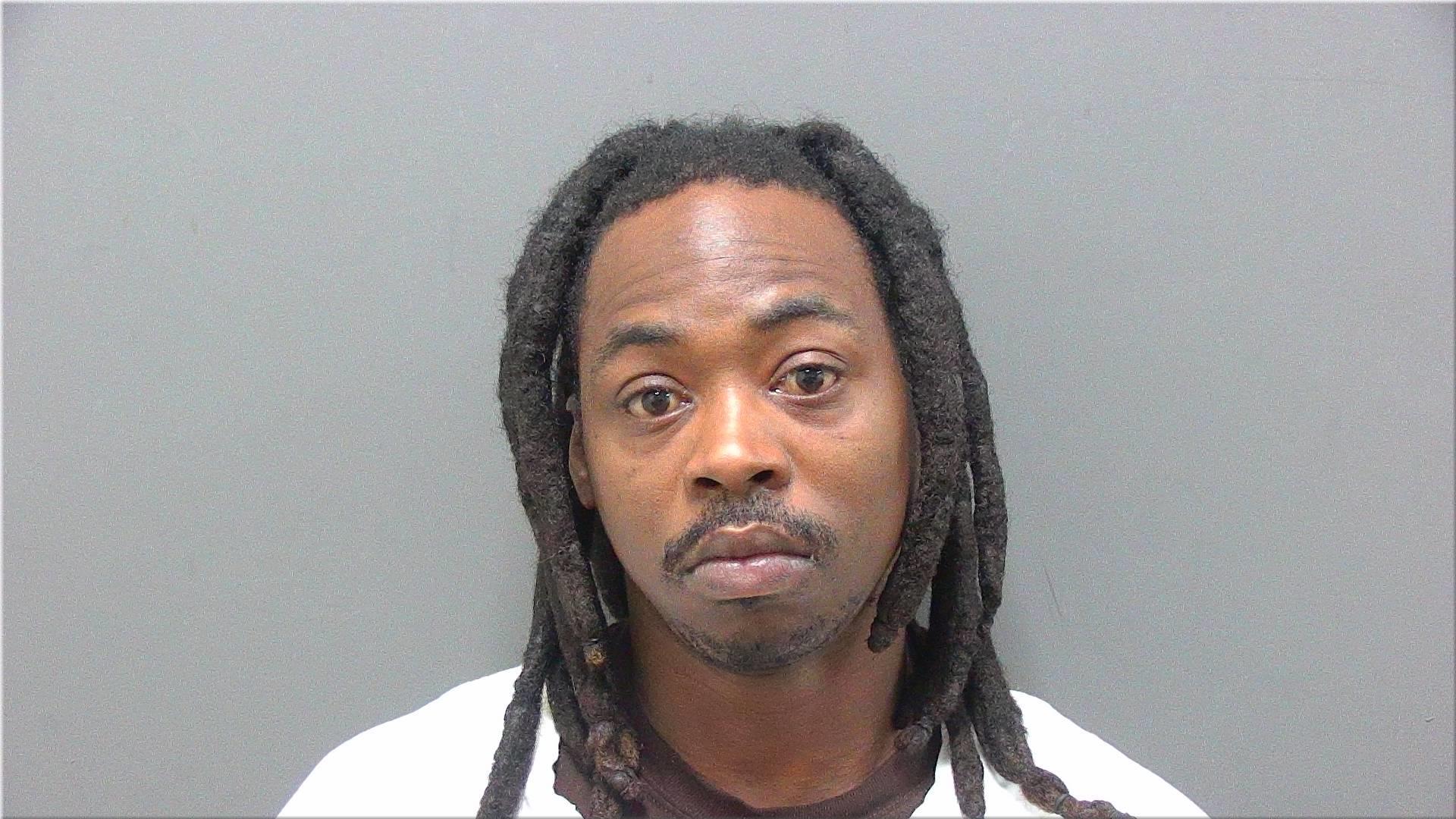 Mugshot of Johnson, Lionel V