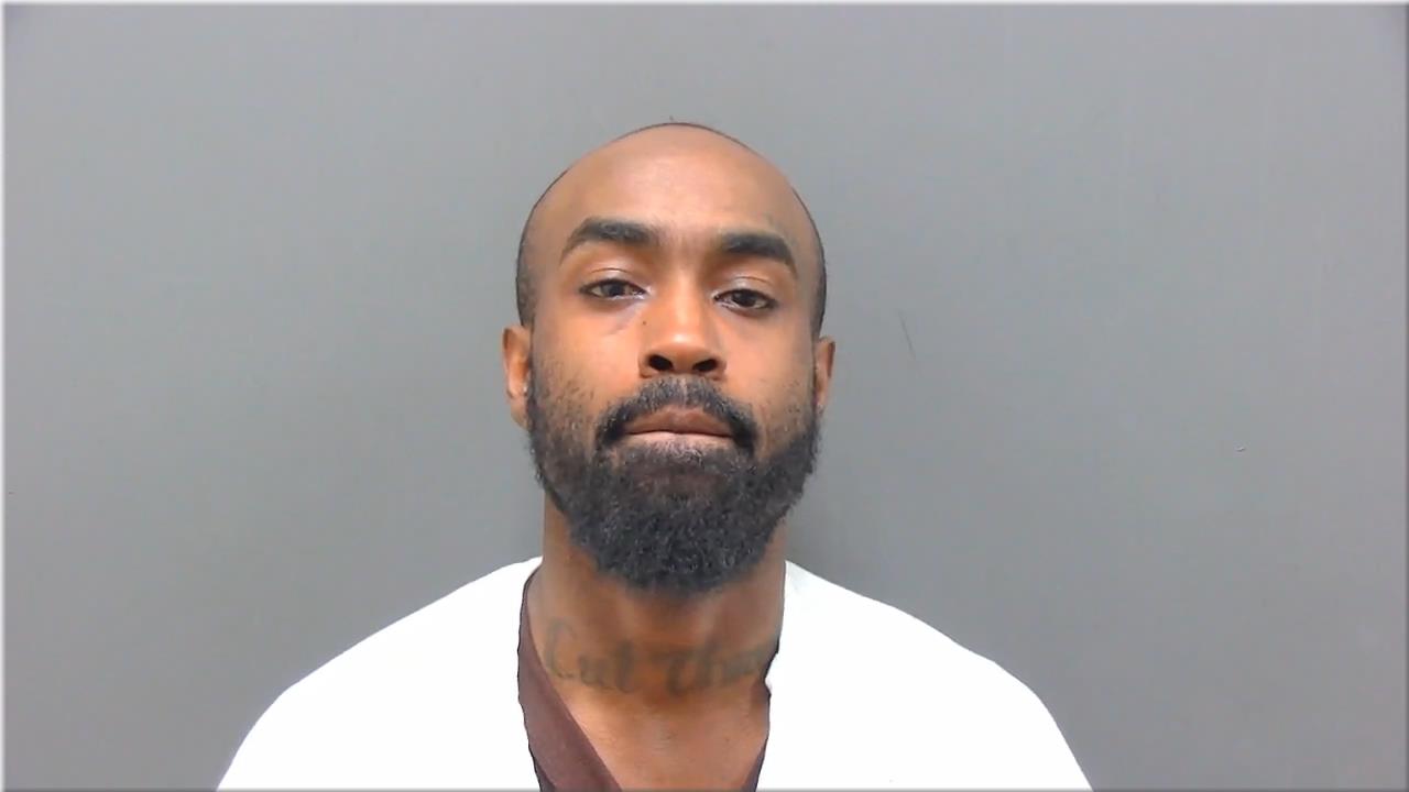 Mugshot of Caver, Courtney