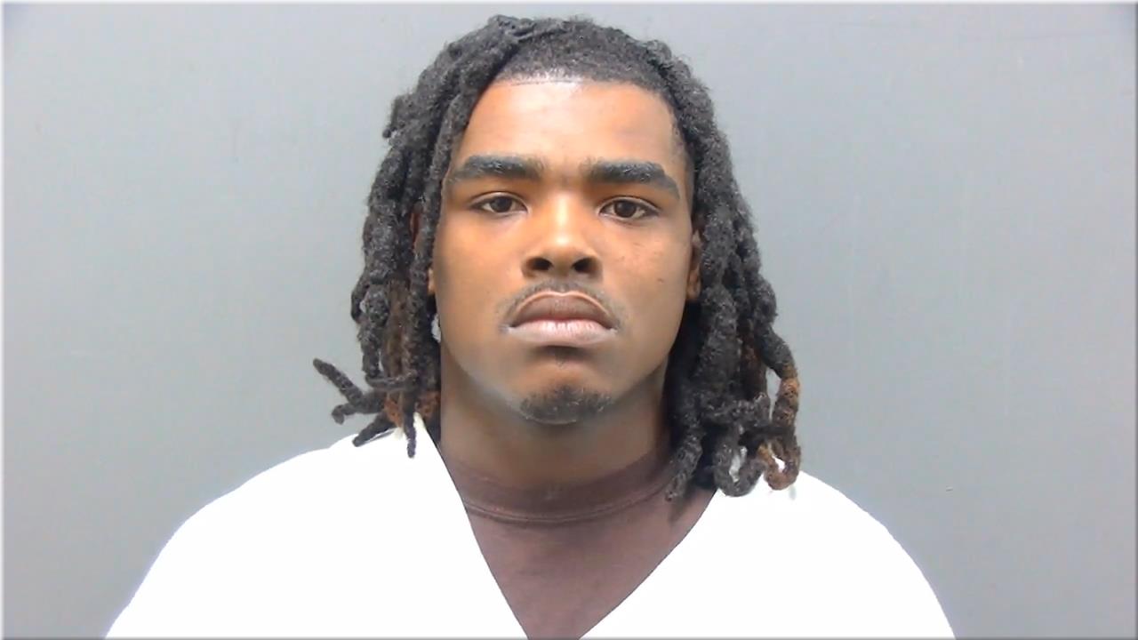 Mugshot of Harris, Dartavis
