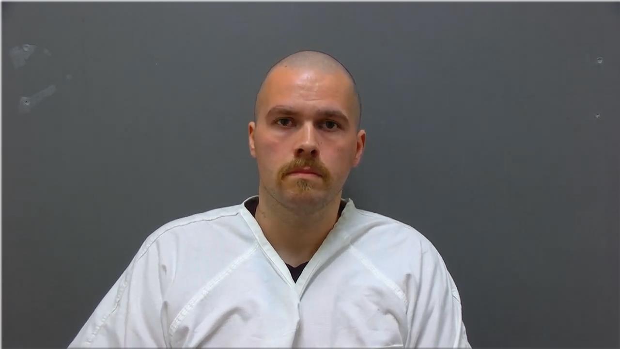 Mugshot of Lueck-feld, Christopher JM