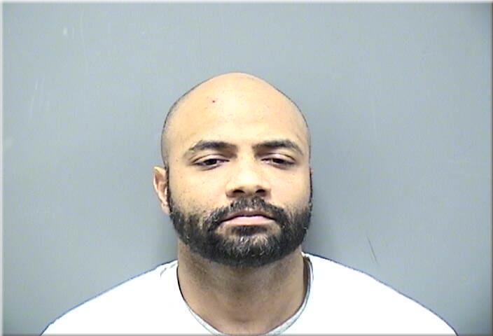 Mugshot of Irving, Larry Charles