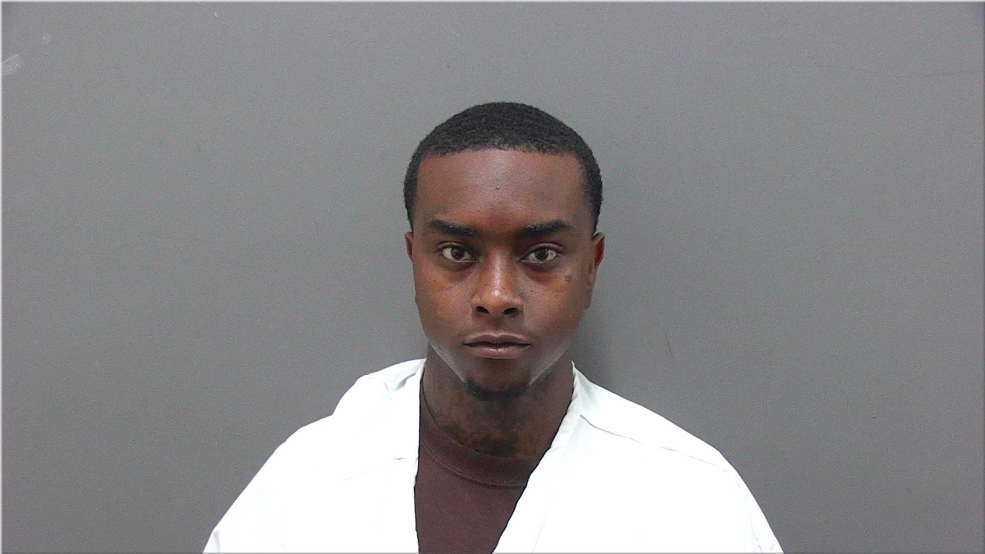 Mugshot of Lawhorn, Montreill A