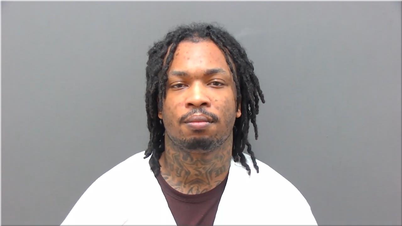 Mugshot of Adams, Deshon Travayone