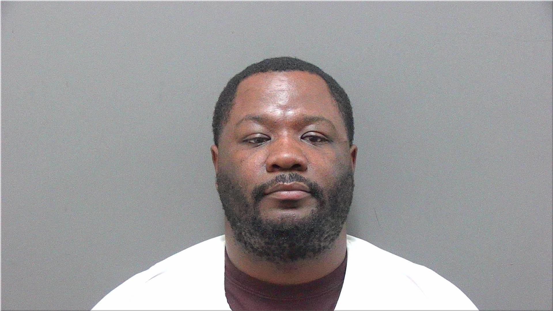 Mugshot of Montgomery, Larry