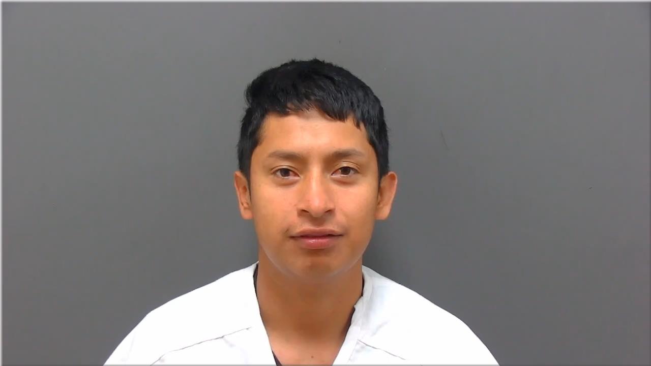 Mugshot of Chalan Kayuk, Jhanathan Michael