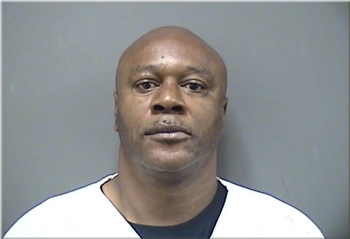 Mugshot of Lewis, Michael E