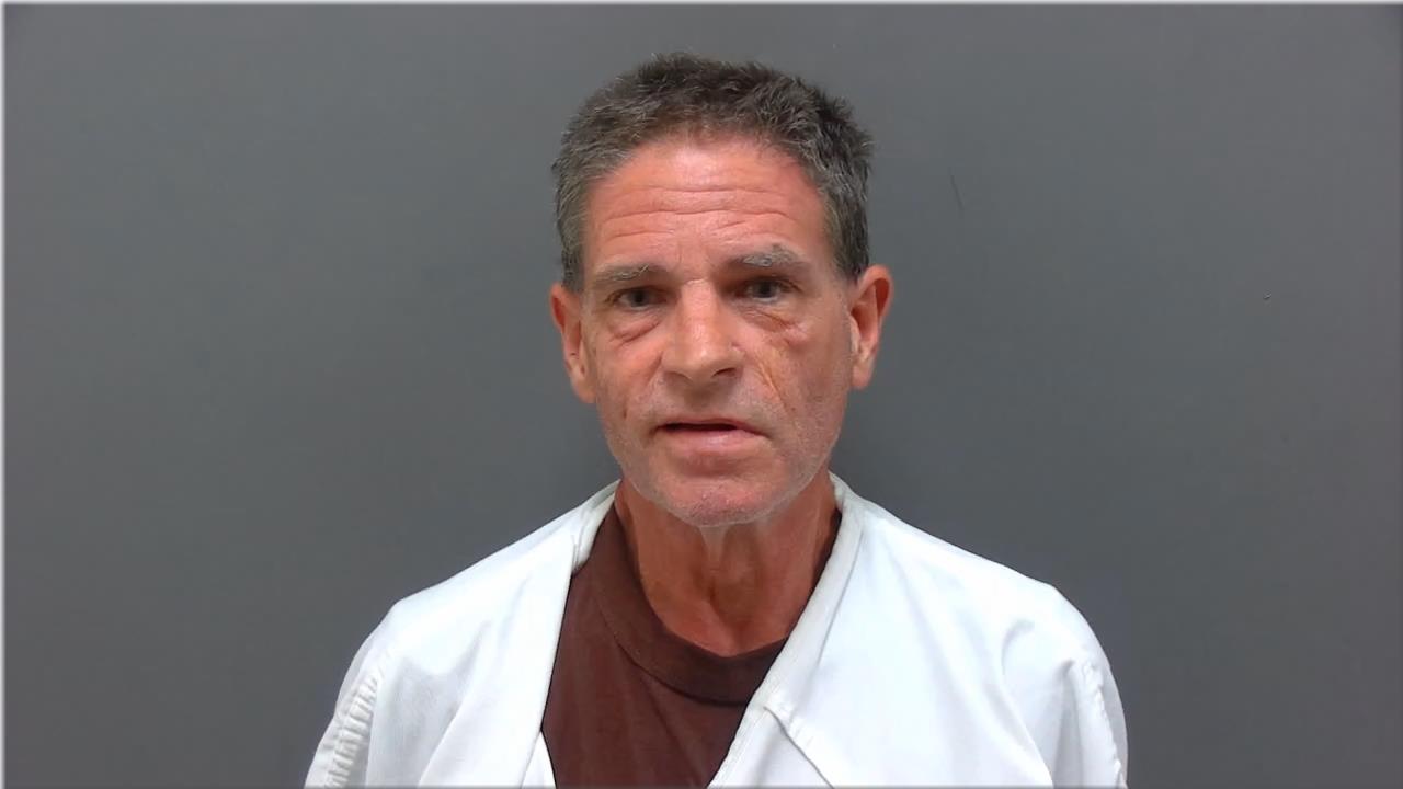 Mugshot of Lewis, David