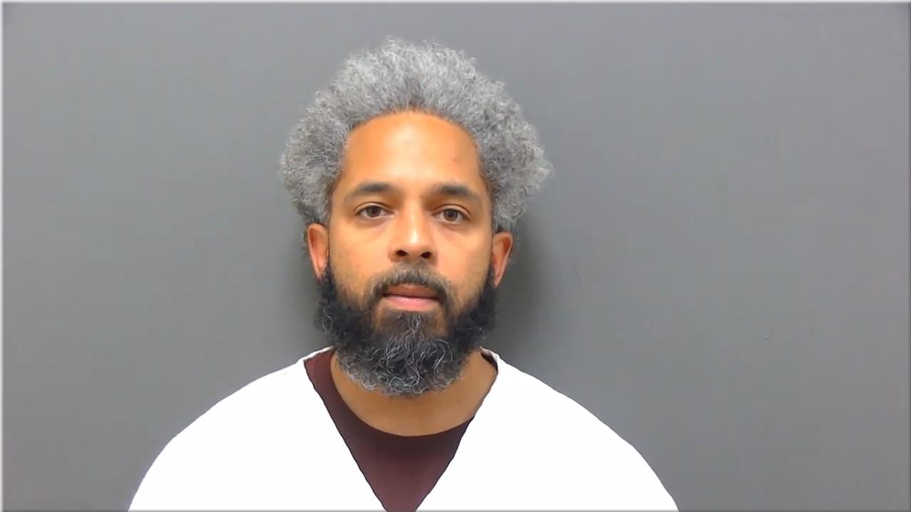 Mugshot of Akinshemoyin, Kayode Kevin