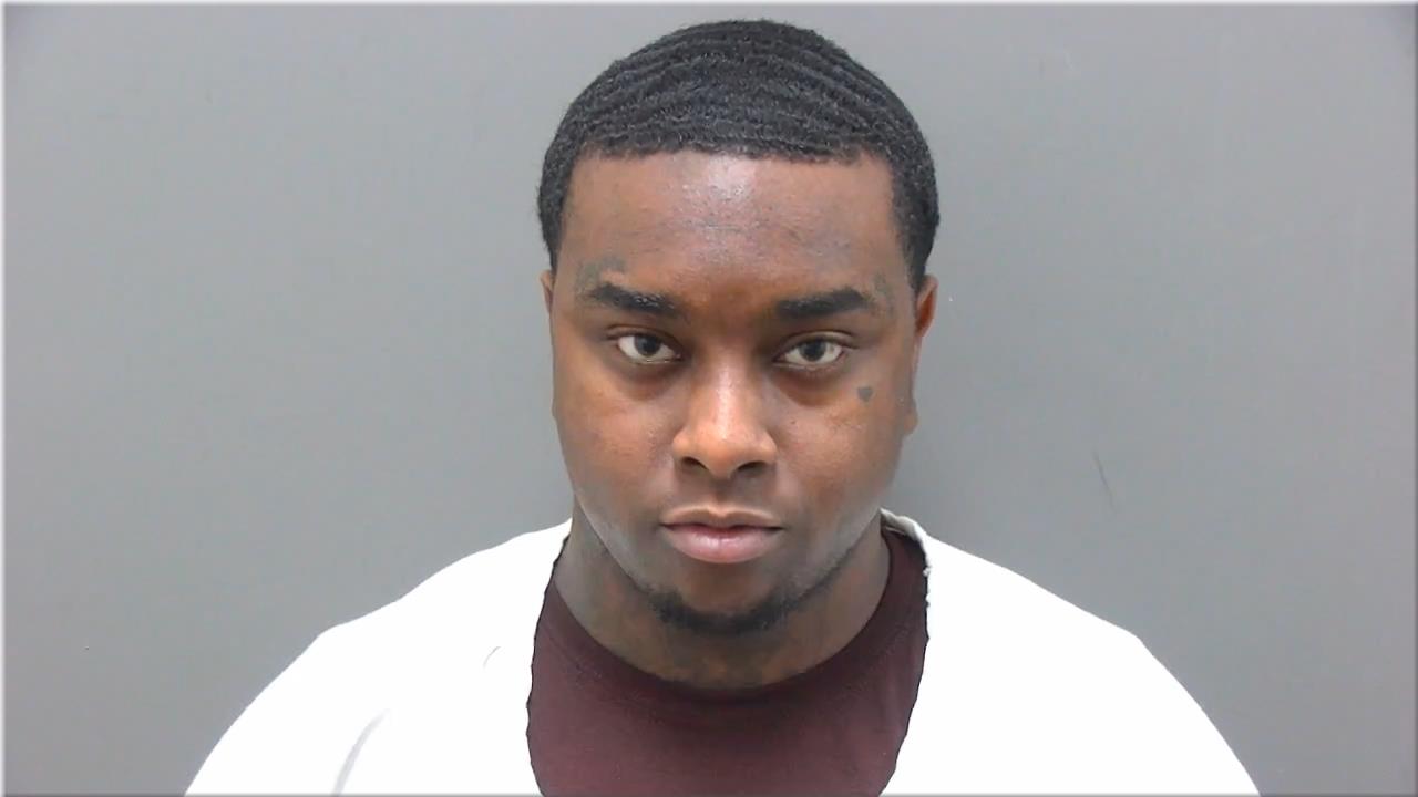 Mugshot of Lawhorn, Montreill A