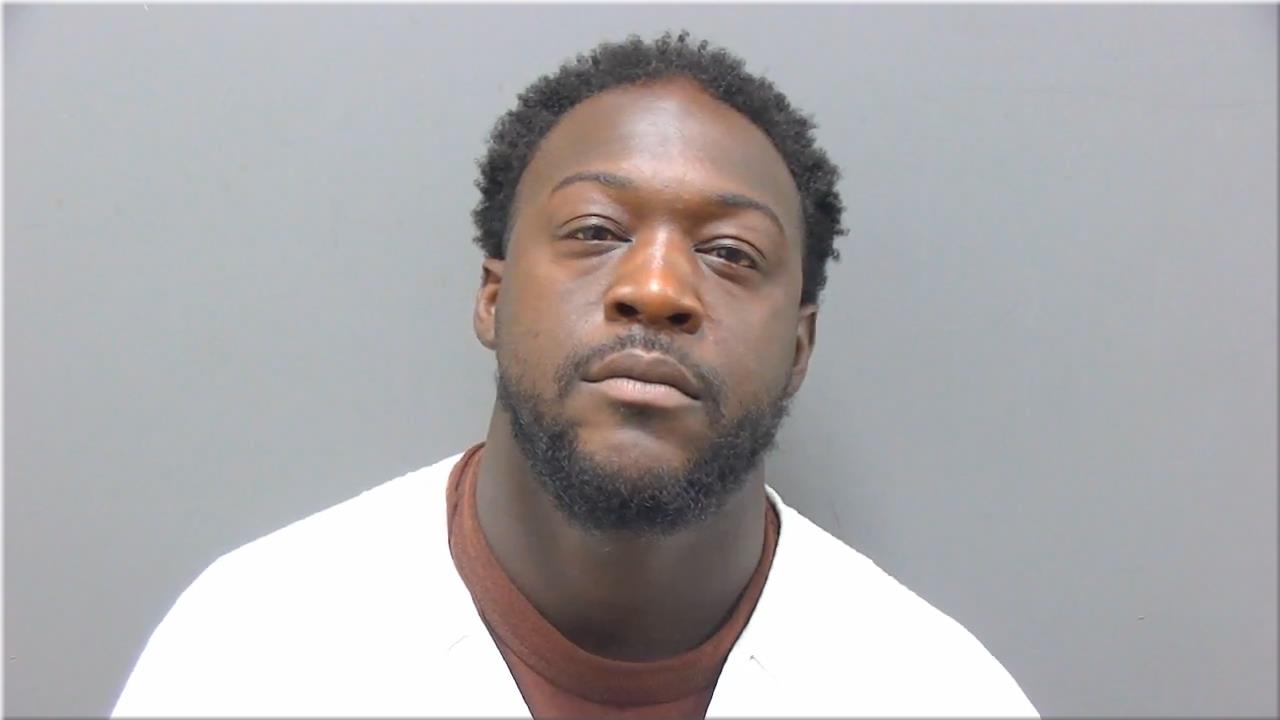 Mugshot of Silas, Dequain