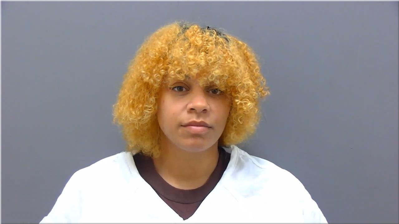 Mugshot of Lynch, Shaneequa Sherena Patrish