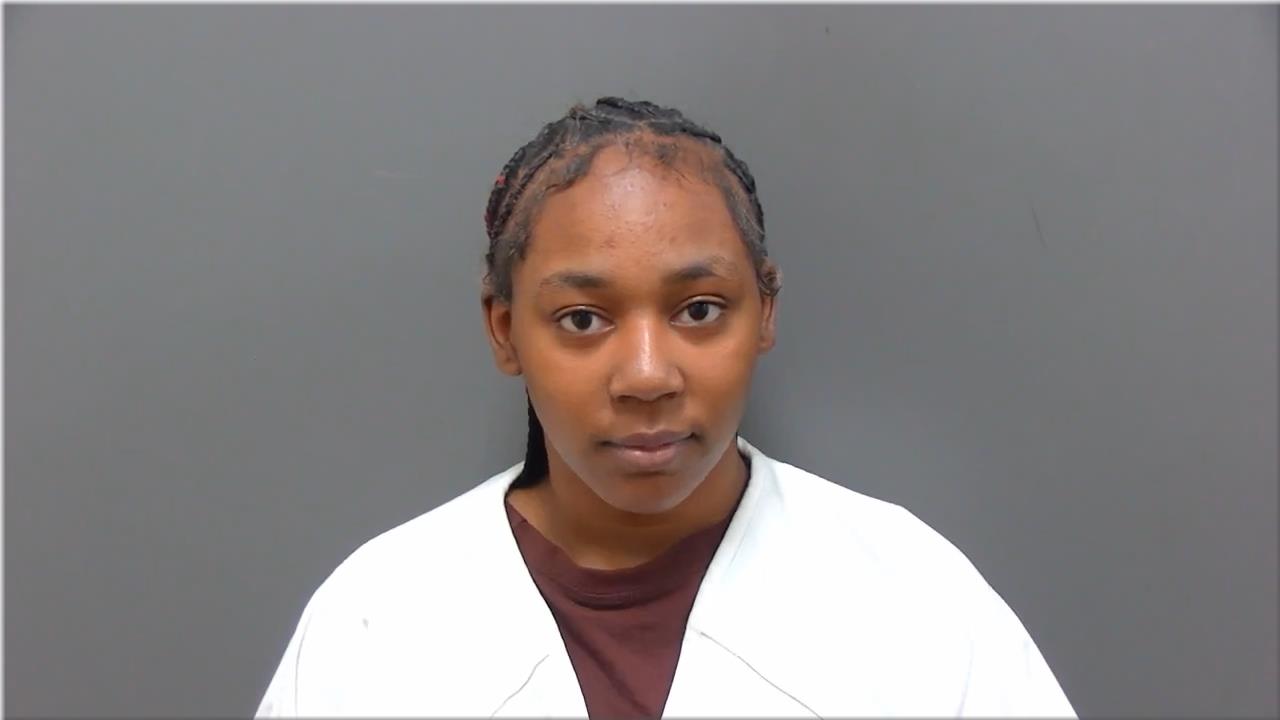 Mugshot of Jackson, Tyrhianna