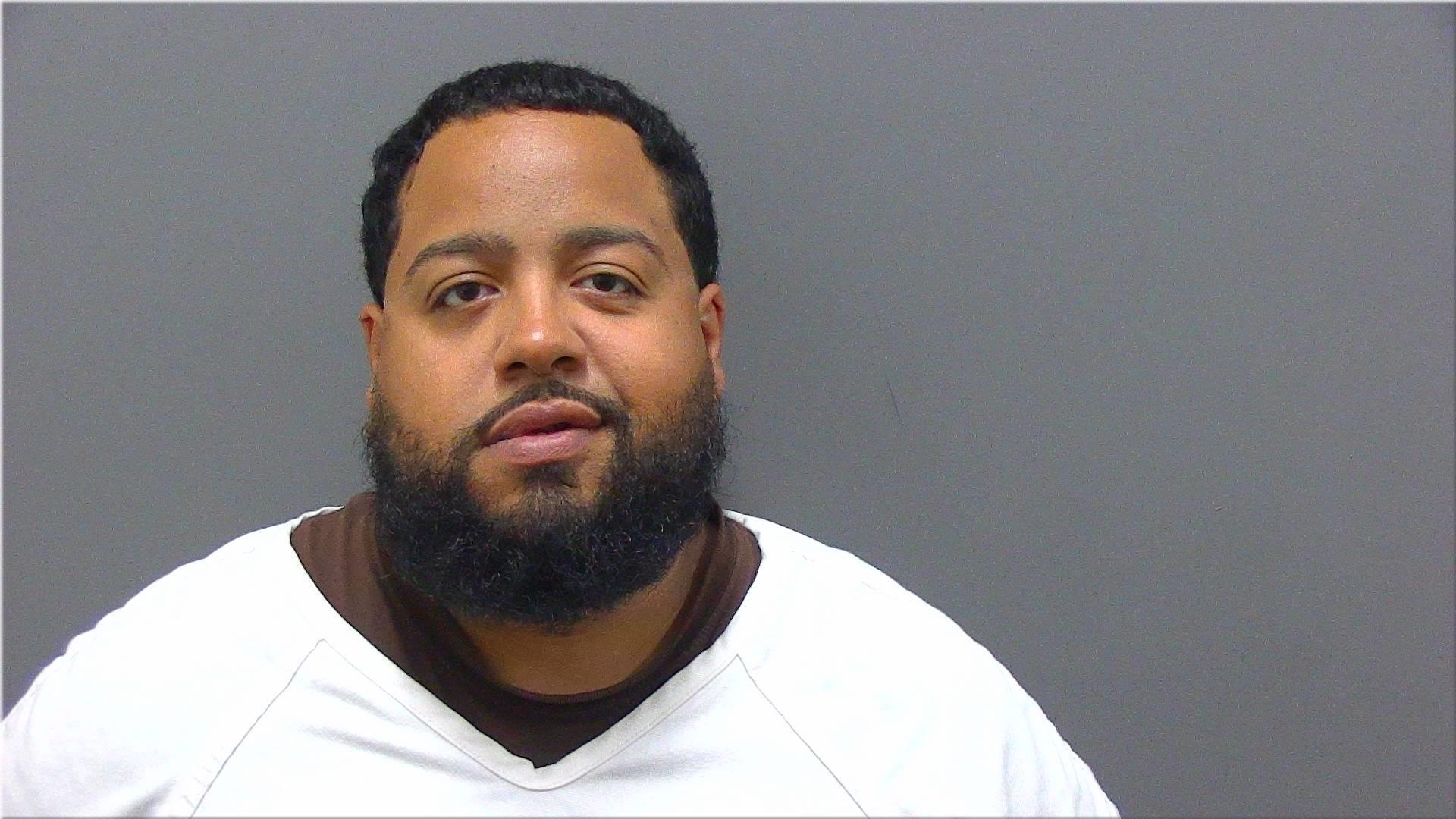 Mugshot of Morales, Raul Mariano