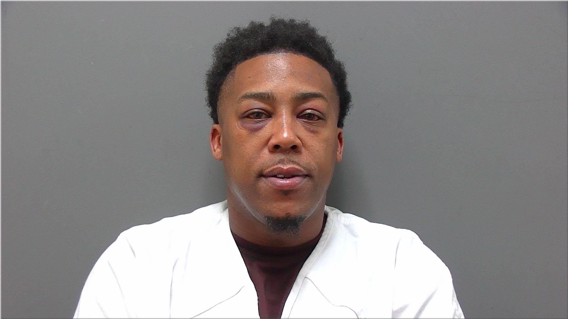 Mugshot of Jackson, Darron Darnel