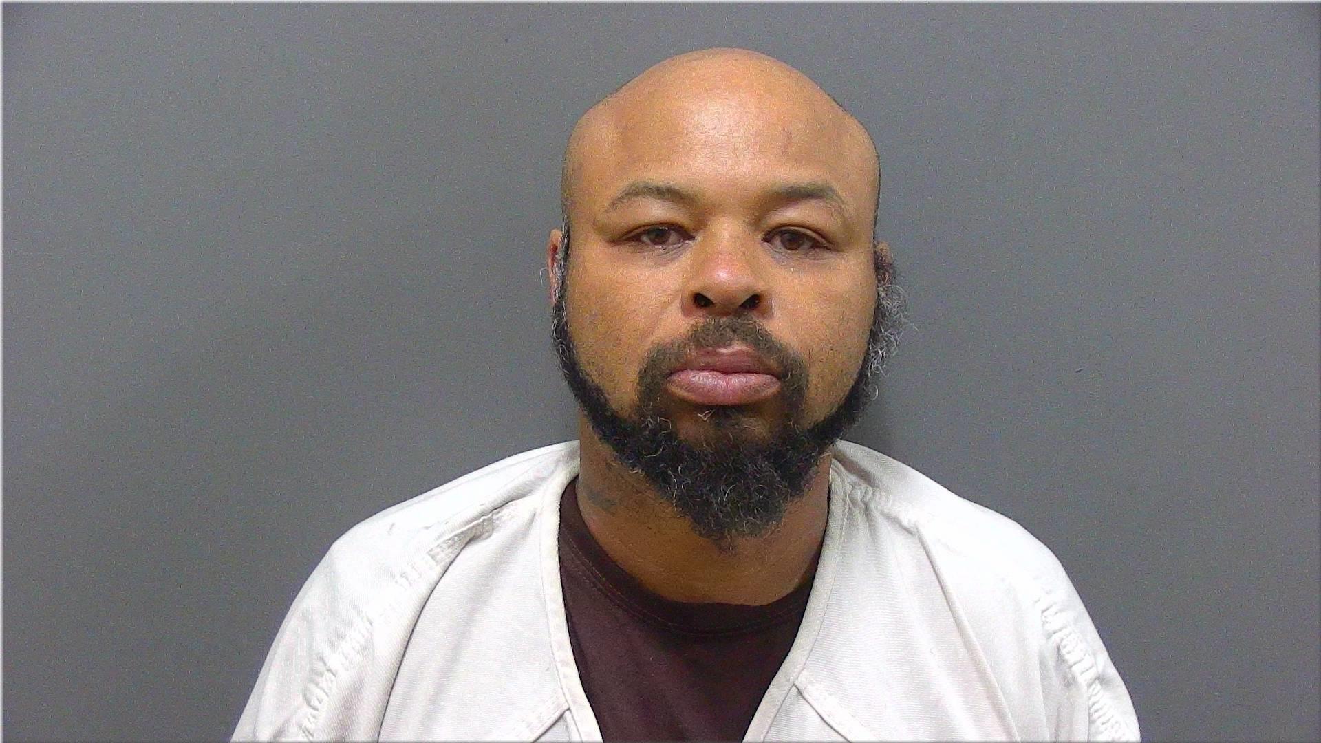 Mugshot of Blakely, Travis Lovell