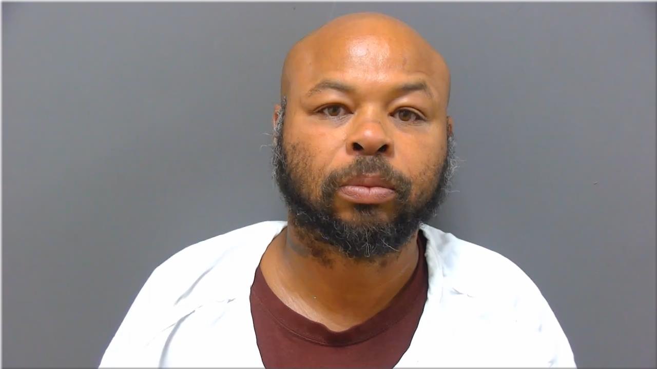 Mugshot of Blakely, Travis