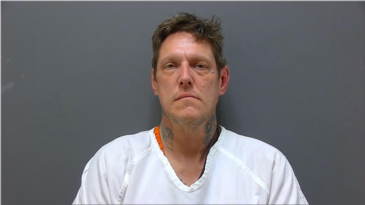 Mugshot of Galin, Derek