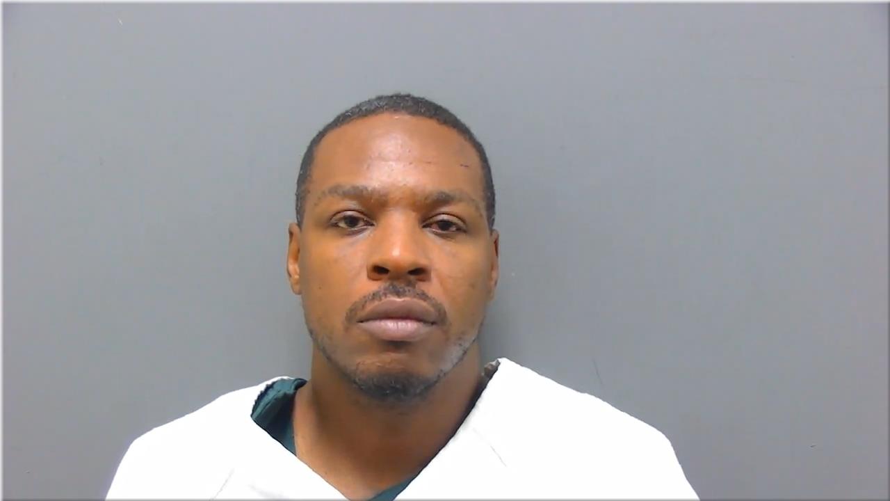 Mugshot of Adams, Alex