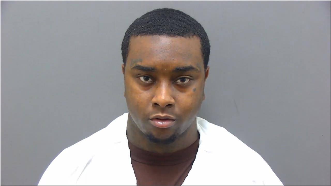 Mugshot of Lawhorn, Montreill