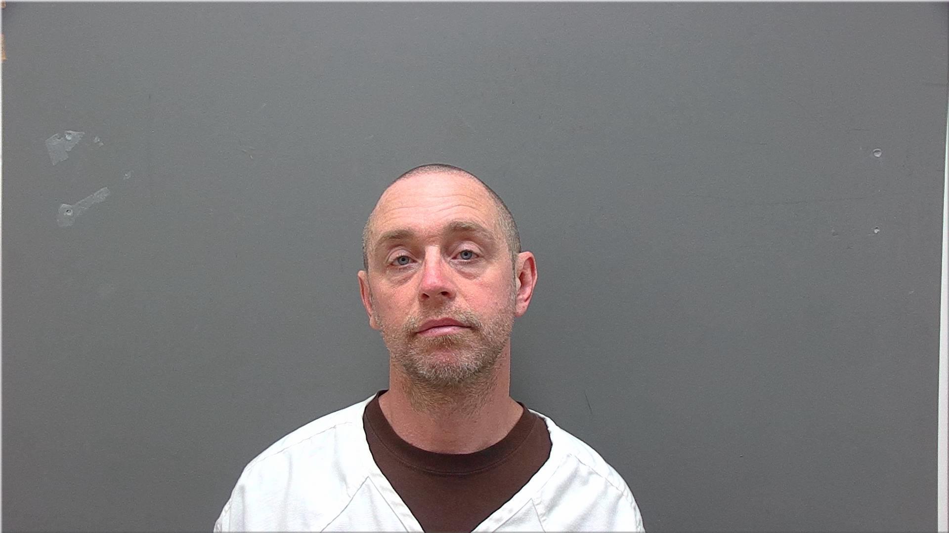 Mugshot of Henning, Levi