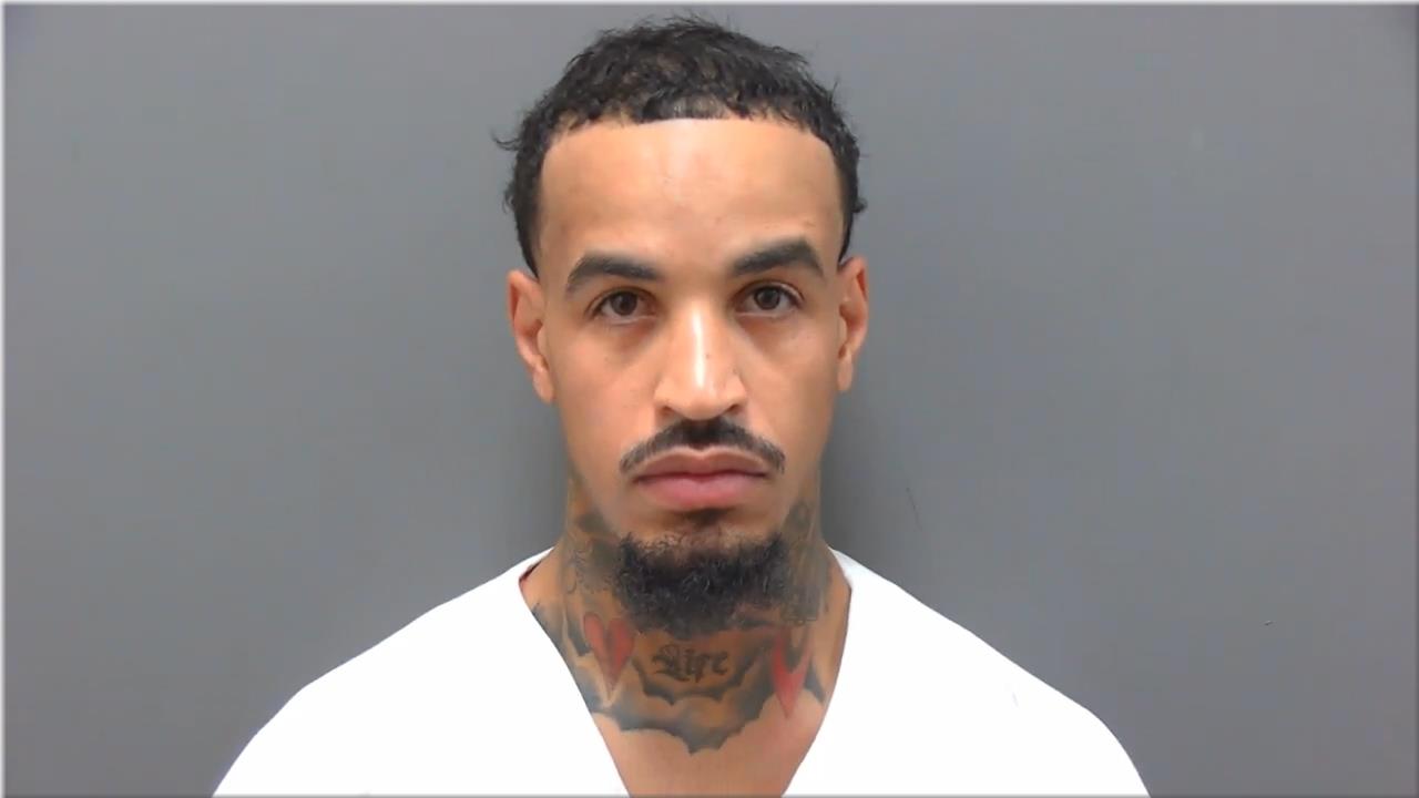 Mugshot of Wooden, Devonte