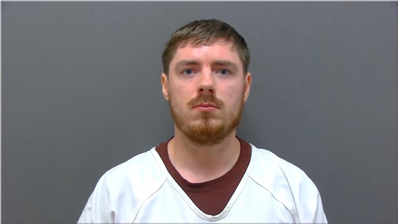 Mugshot of Manbeck, Elijah