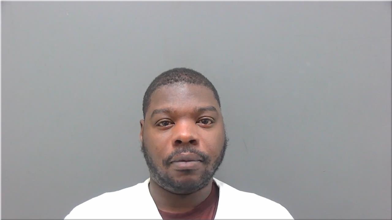 Mugshot of Rogers, Keontae