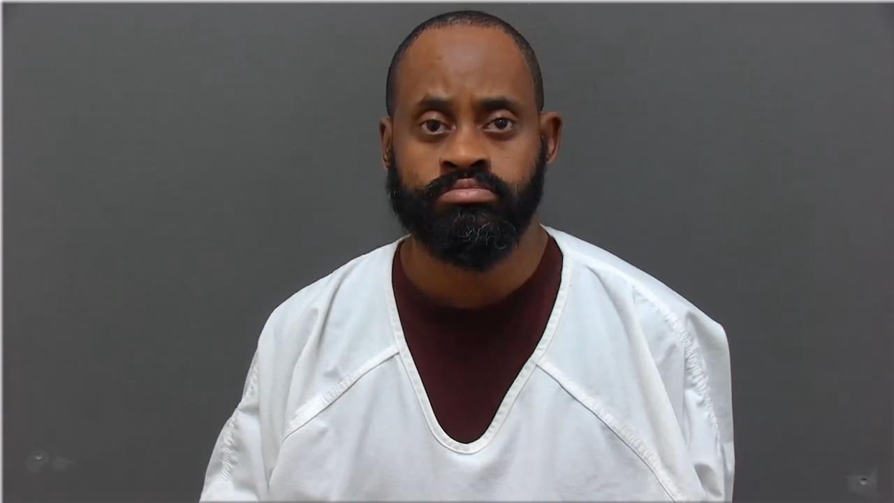 Mugshot of Robinson, Christ