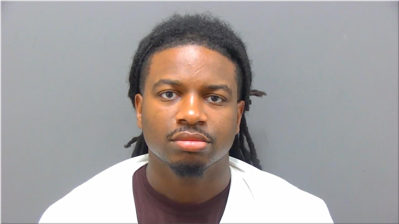 Mugshot of Terrell, Delerick