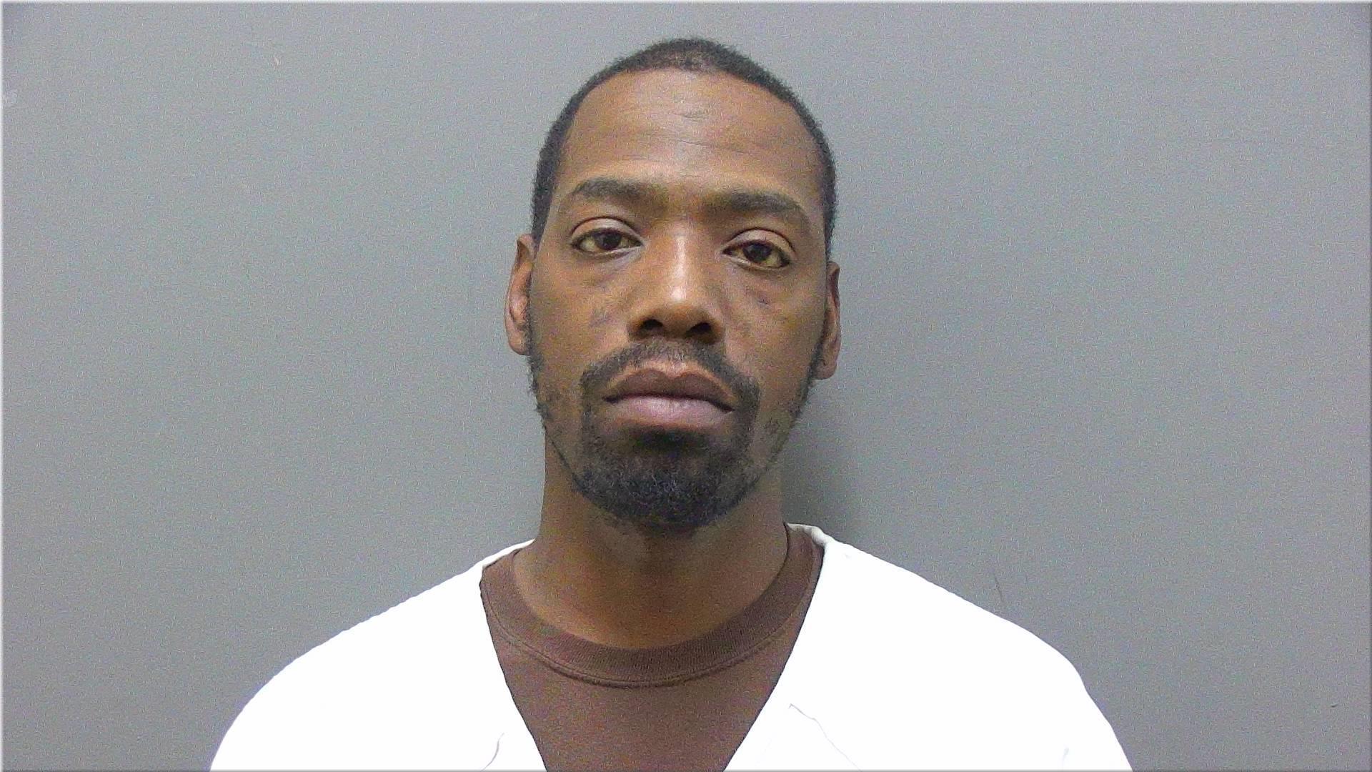 Mugshot of Gayles, Deon Lettrel
