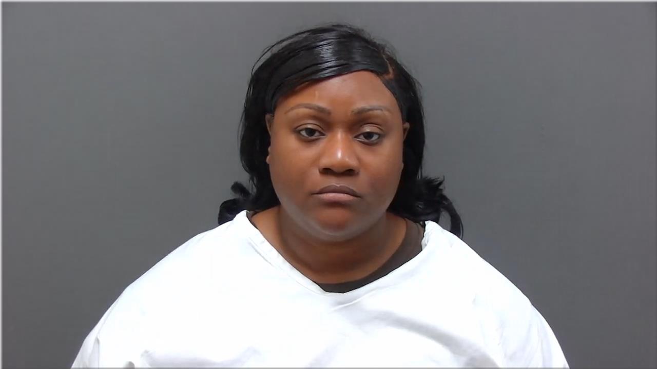Mugshot of Lang, Markesha Syilia