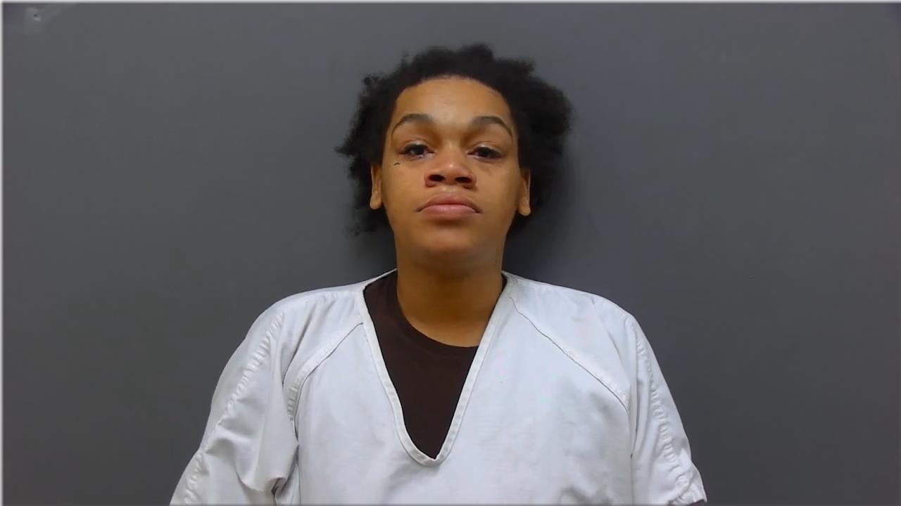 Mugshot of Carradine, Tyaira Marie